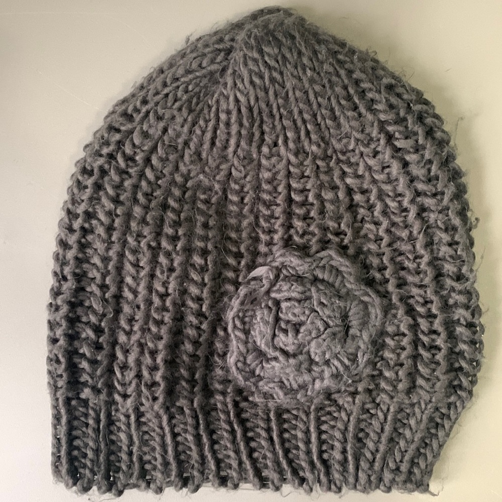 Brand: D&Y Size: One Size Color: Gray